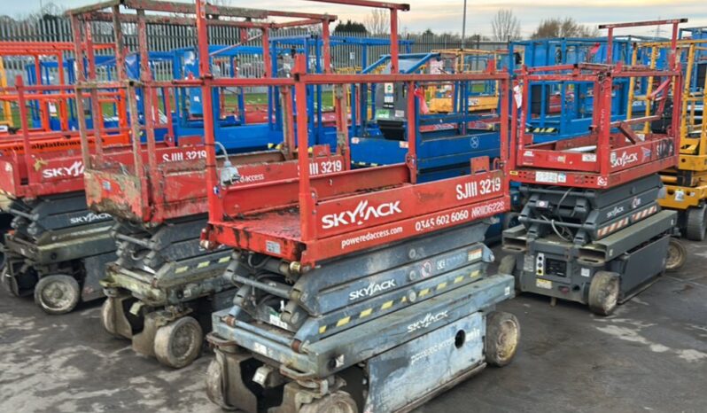 2016 SkyJack SJ3219 Manlifts For Auction: Leeds -27th, 28th, 29th, 30th November 24 @ 8:00am full