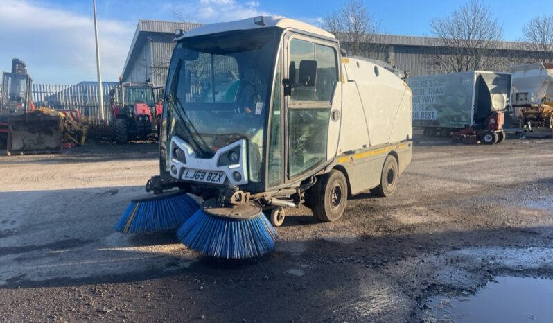 2019 JOHNSTON SWEEPERS C201  For Auction on 2024-11-26 at 09:30 full