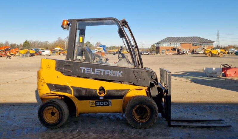 JCB 30D Teletruk For Auction: Leeds -27th, 28th, 29th, 30th November 24 @ 8:00am full