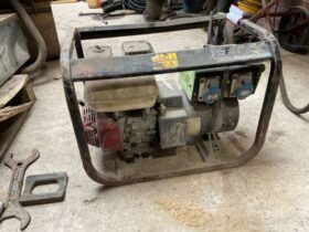 Pramac E4000 Portable Petrol Generator For Auction on 2024-12-05 For Auction on 2024-12-05 full