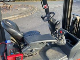 2007 Linde E16 Electric 3 Wheel Electric Forklift Truck For Auction on 2024-12-09 For Auction on 2024-12-09 full