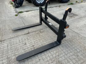 QUICKE PALLET FORKS ON Q-FIT (HEAVY DUTY) 1,650 + VAT full