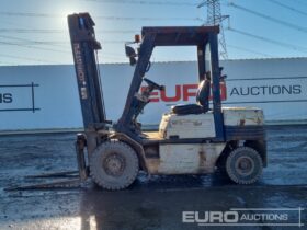 Komatsu FD25T-11E Forklifts For Auction: Leeds -27th, 28th, 29th, 30th November 24 @ 8:00am full