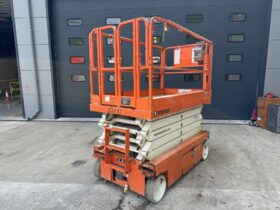 2016 AG SNORKEL SCISSOR LIFT