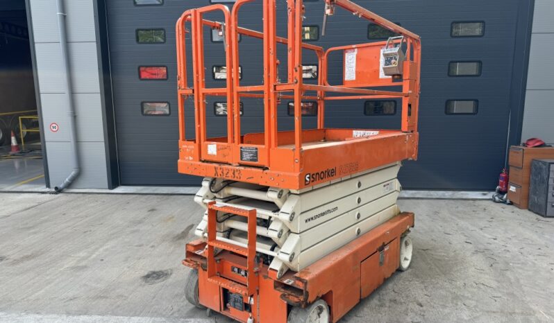 2016 AG SNORKEL SCISSOR LIFT