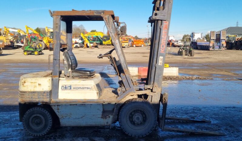 Komatsu FD25T-11E Forklifts For Auction: Leeds -27th, 28th, 29th, 30th November 24 @ 8:00am full