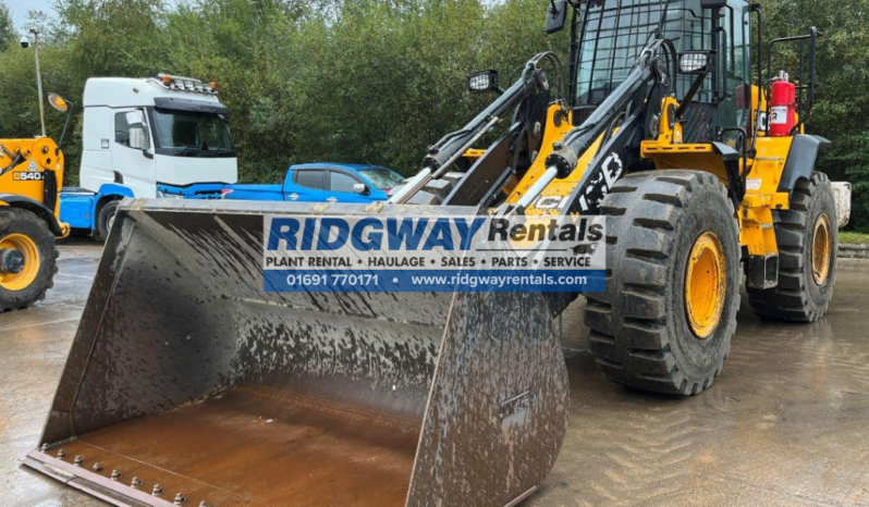 JCB 457WHT Loading shovel full