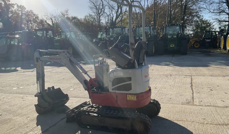 TAKEUCHI TB210R full