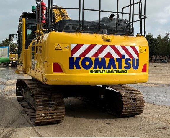 Komatsu PC210LC-11 High Cab Excavator full