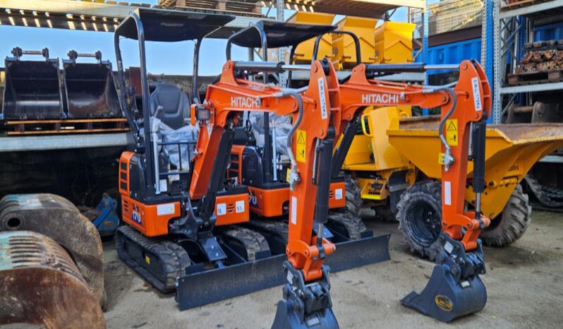 Hitachi ZX17-U full