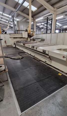 2011 Morbidelli Universal HP Edge CNC For Auction on 2024-12-13 For Auction on 2024-12-13 full