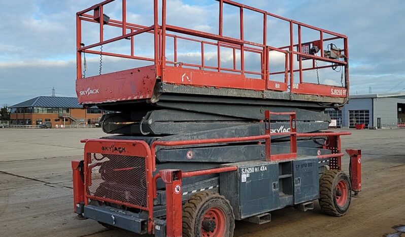 2019 SkyJack SJ9250 Manlifts For Auction: Leeds – 22nd, 23rd, 24th & 25th January 25 @ 8:00am full