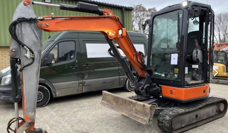 FOR AUCTION:  2019 Hitachi ZX33U-6 rubber tracked hydraulic mini excavator – ENDING 2025-01-08