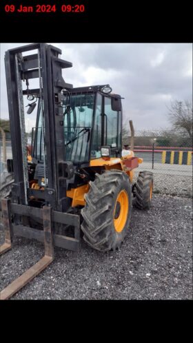 3T 4WD Masted Forklift JCB 930 2015- Low hours 5.5m Mast. full