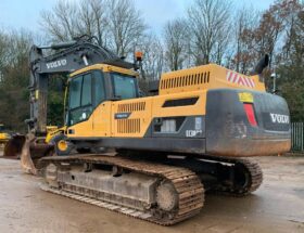 2013 Volvo EC 380 D L for Sale in full