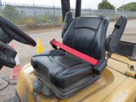 2011 YALE GDP35VX FORKLIFT For Auction on 2025-02-04 For Auction on 2025-02-04 full