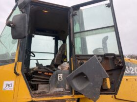 2005 KOMATSU WA320-5H LOADING SHOVEL For Auction on 2025-02-04 For Auction on 2025-02-04 full