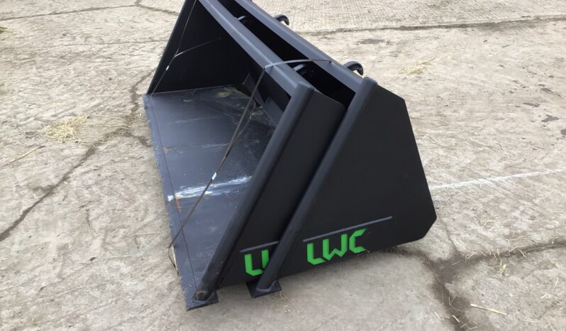 LWC 7FT BUCKET full