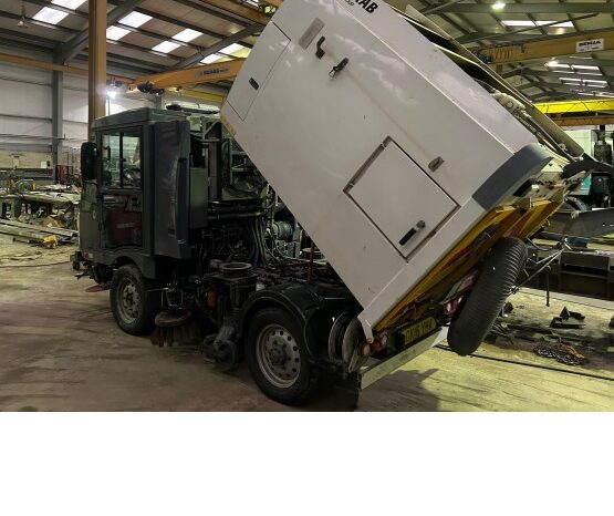 2016 SCARAB M25H ROAD SWEEPER in Compact Sweepers full