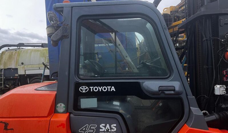 2015 Toyota 4.5 Ton Forklift  £10995 full