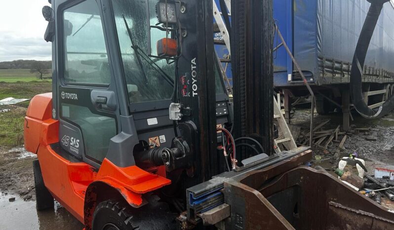 2015 Toyota 4.5 Ton Forklift  £10995 full