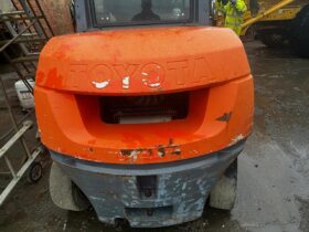 2015 Toyota 4.5 Ton Forklift  £10995 full