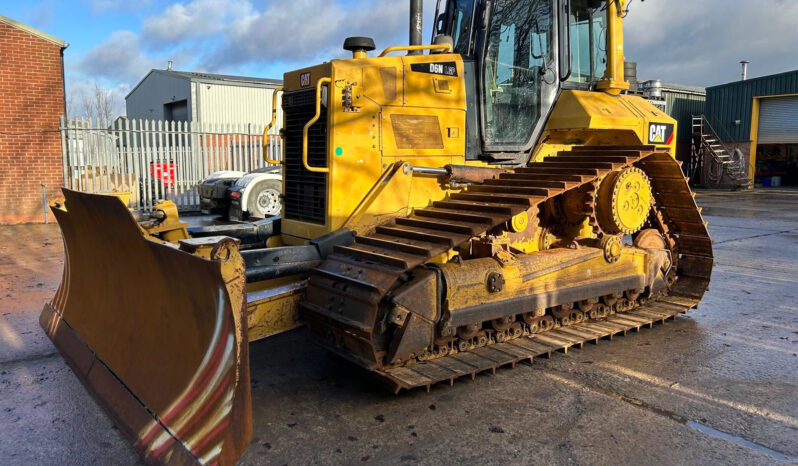 2018 CAT D6N LGP for Sale in Burton on Trent