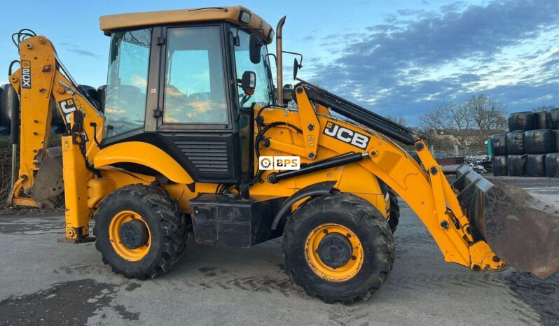 2012 JCB 2CX Streetmaster