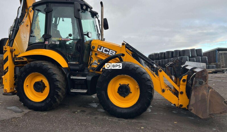 2019 JCB 4CX Sitemaster full