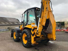 2019 JCB 4CX Sitemaster full