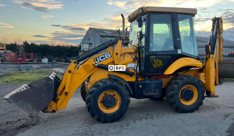 2012 JCB 2CX Streetmaster full