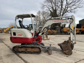 TAKEUCHI TB230 full