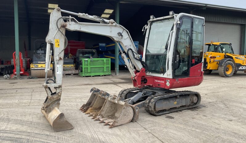 TAKEUCHI TB230 full