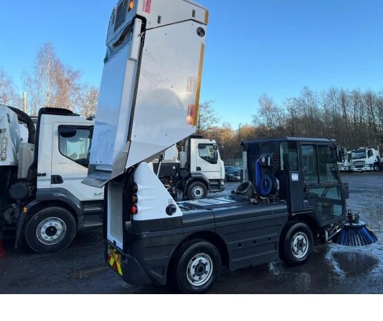 2017 SCHMIDT SWINGO in Compact Sweepers full