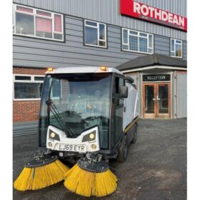 2020 JOHNSTON CX202 in Compact Sweepers