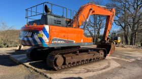 2016 DOOSAN DX300-5 full