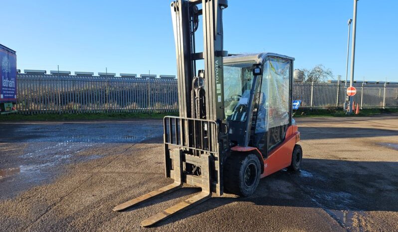 1 TOYOTA 8FBMT50 FORKLIFT For Auction on 2025-12-29 For Auction on 2025-12-29