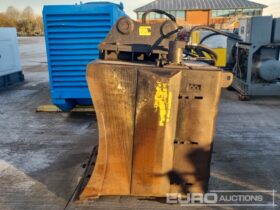 2010 Remu EX180 Crushing & Screening Attachments For Auction: Leeds – 22nd, 23rd, 24th & 25th January 25 @ 8:00am full