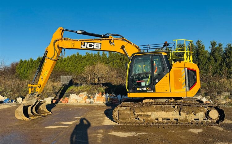 2022 JCB 245 XR Excavator