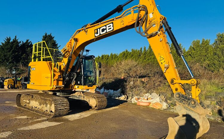 2022 JCB 245 XR Excavator full