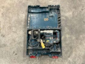 Bosch GSH 5 CE Demolition Hammer 110V For Auction on 2025-01-14 For Auction on 2025-01-14