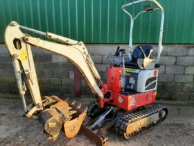 1T Excavator Takeuchi TB210 2018