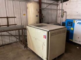 Ingersoll Rand UP5-15-8 Packaged Air Compressor 415V For Auction on 2025-01-30 For Auction on 2025-01-30 full