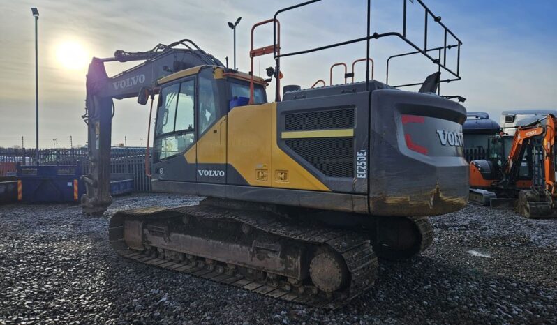 2017 VOLVO EC250EL EXCAVATOR For Auction on 2025-02-04 For Auction on 2025-02-04 full