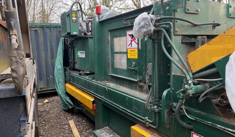 Averman Baler, Feed Conveyor, Being Sold Offsite From MG Wines, Mill Garage, Barton St David, TA11 6DF, Viewing By Appointment Only, Contact Lee Sweet 07425770871, Loading Available With Booking Shredders For Auction: Leeds – 22nd, 23rd, 24th & 25th Janua full