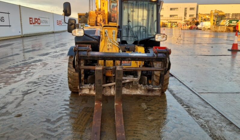 2019 JCB 525-60 Hi Viz Telehandlers For Auction: Leeds – 22nd, 23rd, 24th & 25th January 25 @ 8:00am full