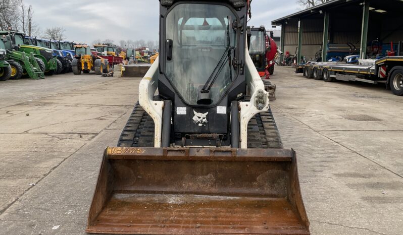 BOBCAT T66 full