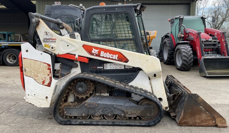 BOBCAT T66 full