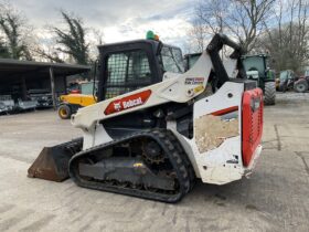 BOBCAT T66 full