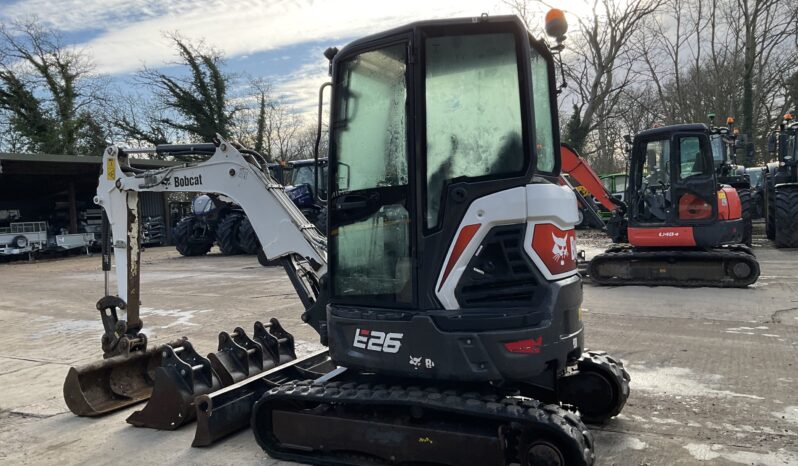 BOBCAT E26 full